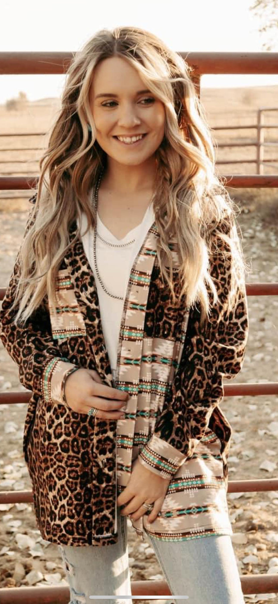 PURRTY IN AZTEC SHACKET