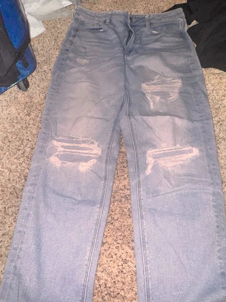 GUC Light Blue Denim Distressed American Eagle Jeans- Short Length(10)