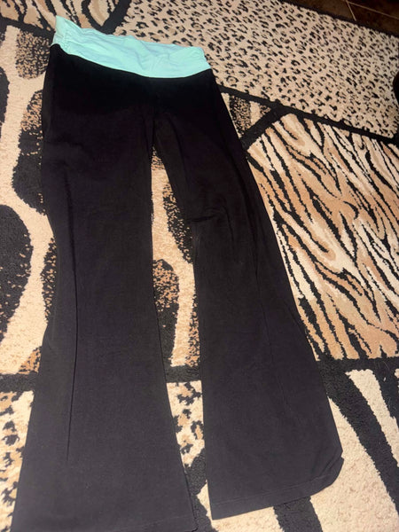 NWOT V Waist VS Pants-LARGE
