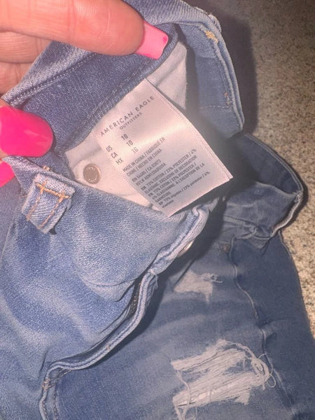 EUC Light Blue Denim Distressed Raw Hem American Eagle shorts- size 10