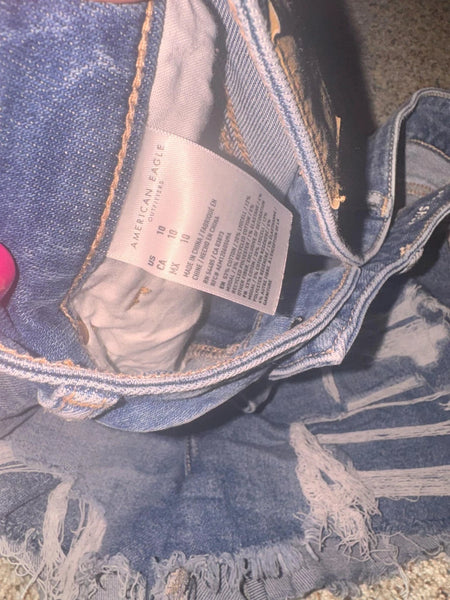 EUC Blue Denim Distressed Raw Hem American Eagle shorts- size 10