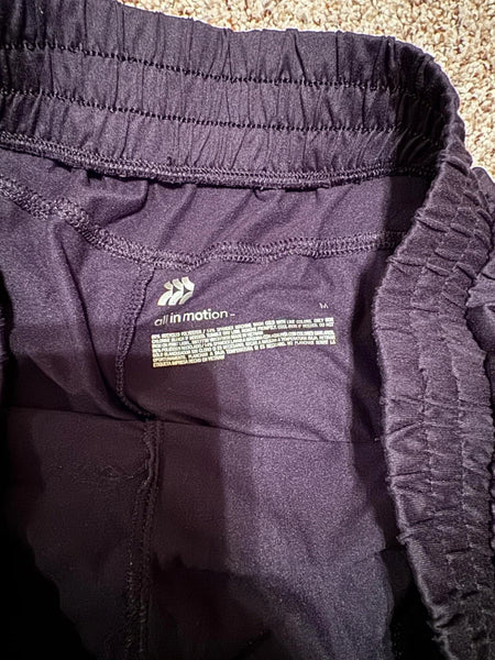 NWOT Womens Black Active Shorts-MEDIUM