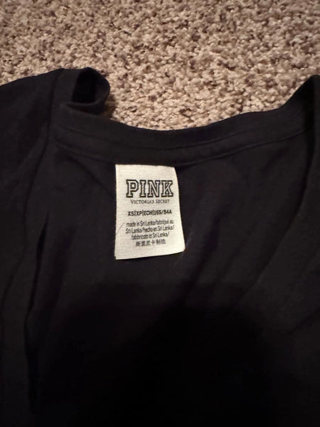 EUC Black Rhinestone Dog VS tee-XS
