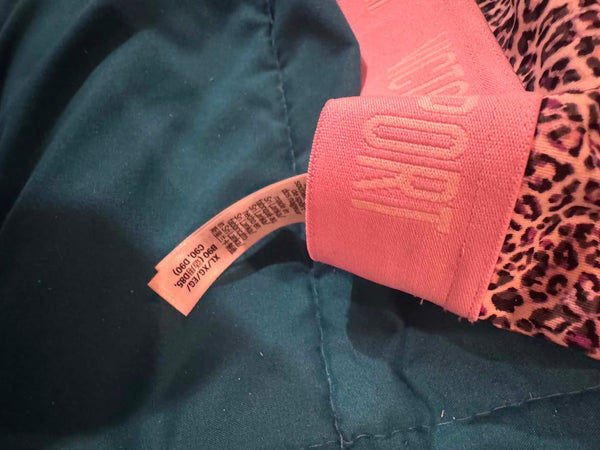NWOT Pink Leopard Victoria Secret Sports Bra-XL*