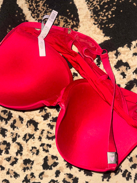 NWT Red  VS Pink Bra-36DD