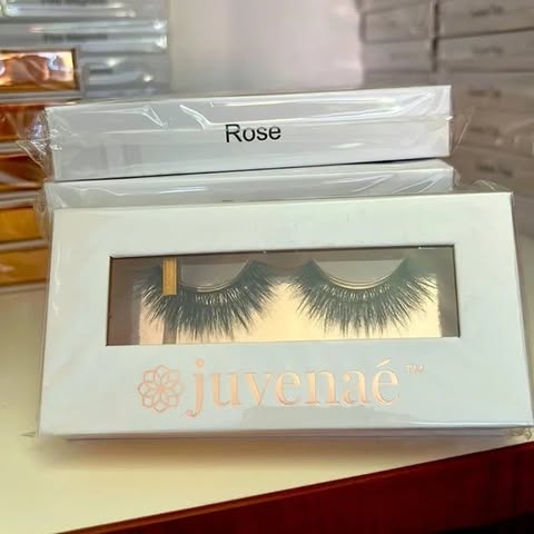 Glue On Lashes-Rose