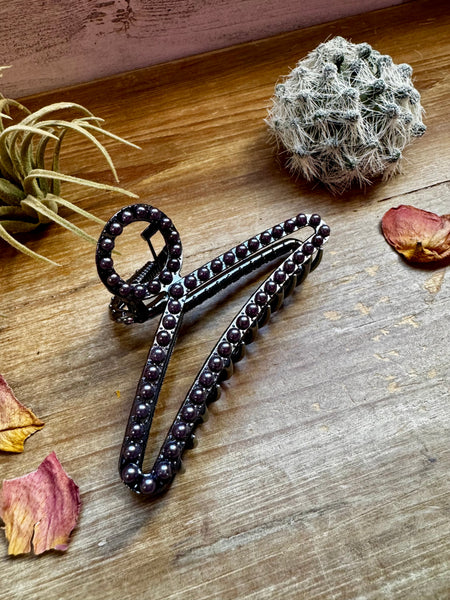 New Style - Faux pearls Hair Clips