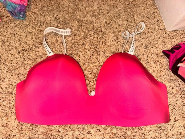 NWT Pink Ombre VS Bra-38DD