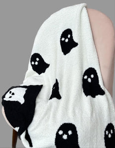 Black/White Ghost Blanket