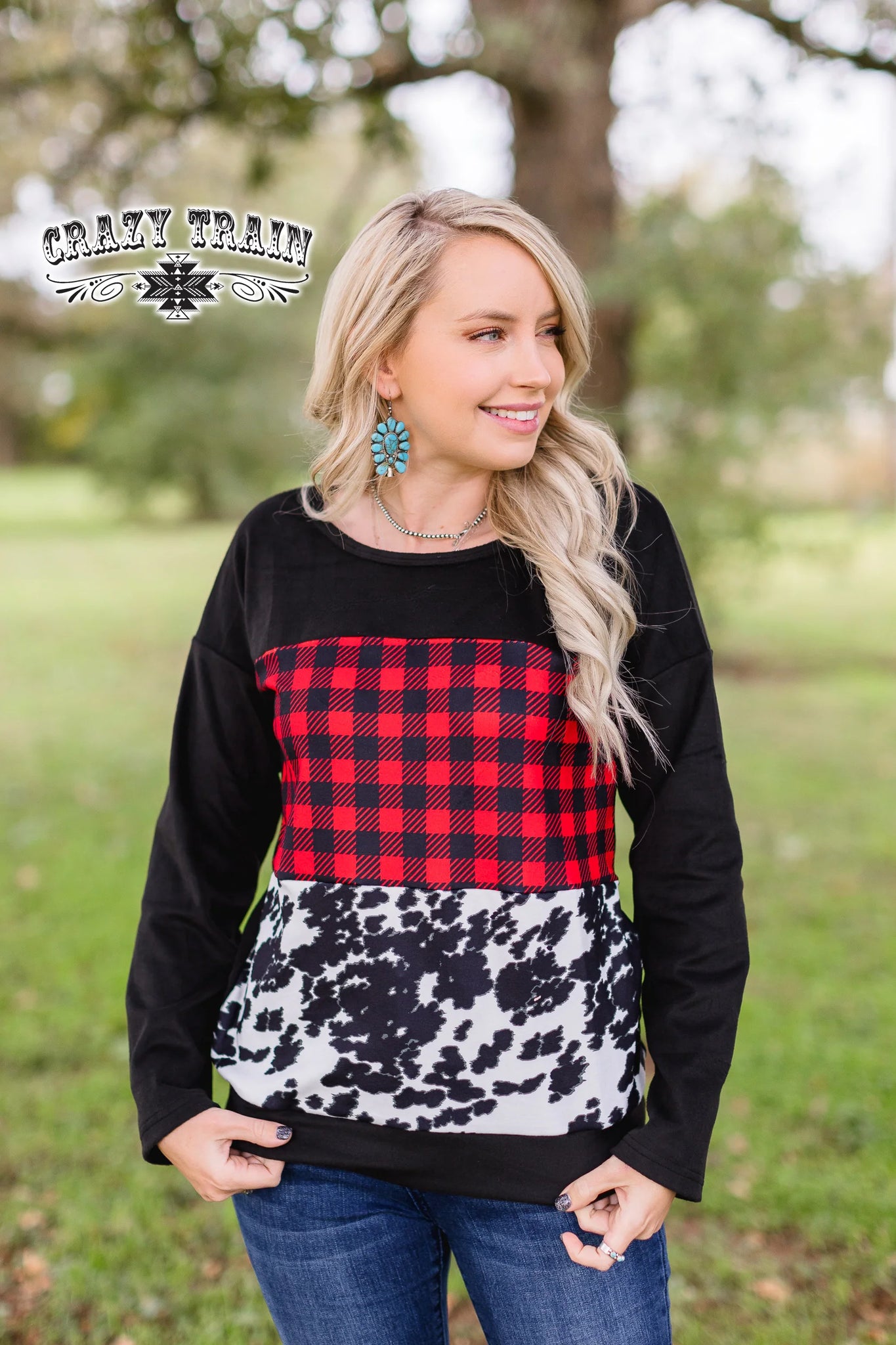 MOVIN' ON UP PULLOVER
