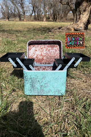 TURQUOISE HERD MAKEUP BOX