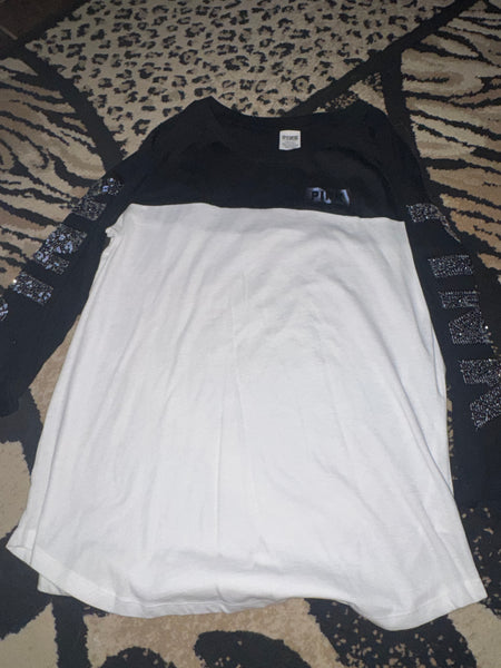 NWOT Bling Sleeve VS Black/White Top-LARGE