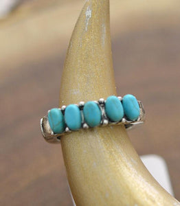 Oval Turquoise Band Ring