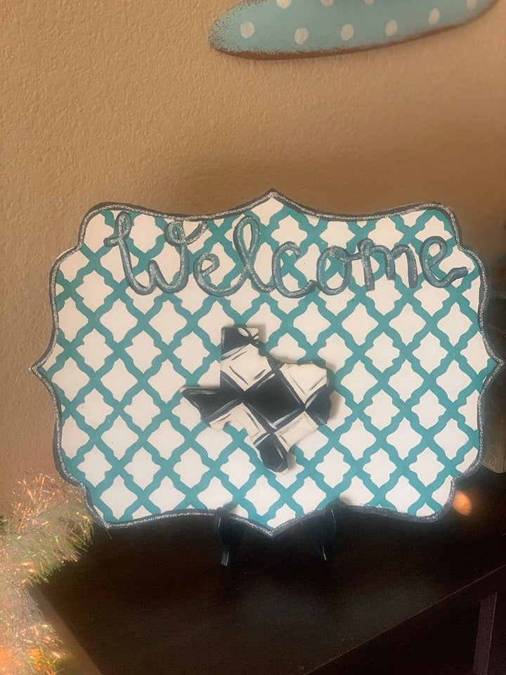 Welcome Sitting Sign – Rhinestone Divaz