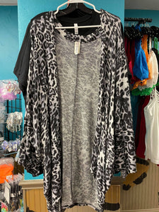 Grey Leopard Kimono