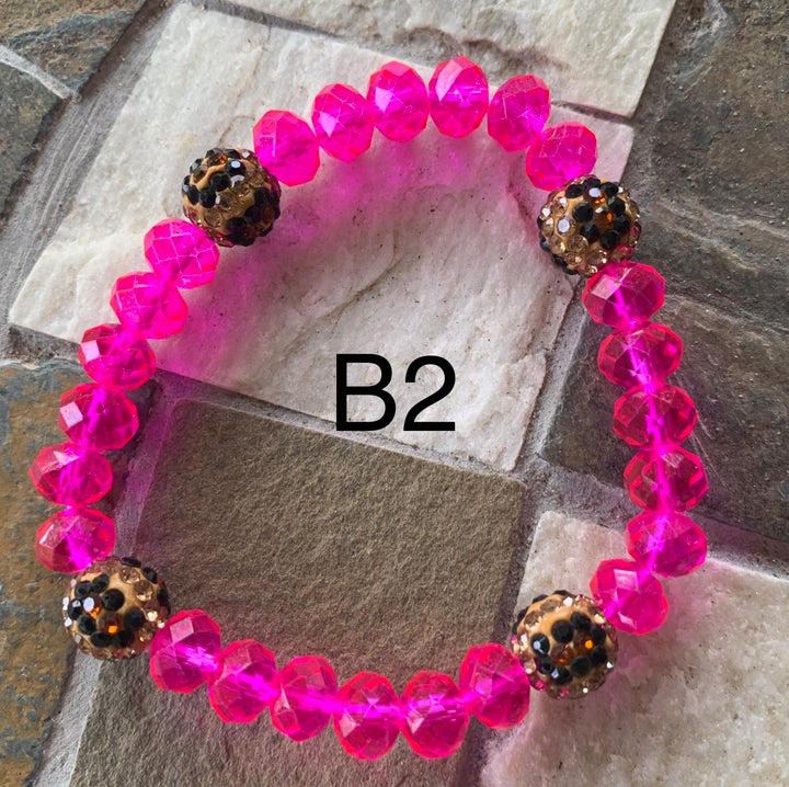 Clear Hot Pink Leopard Accent Bead Bracelet