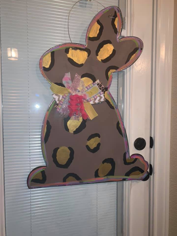 Leopard Sitting Bunny Door Hanger