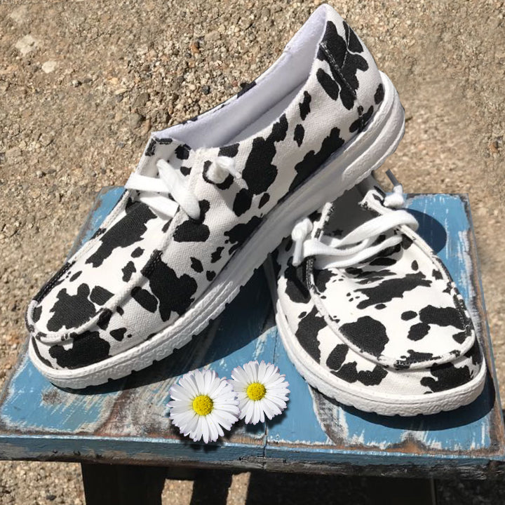 Black/White Cow Sneaker