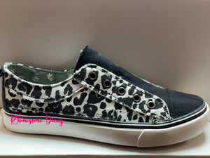 Black/White Leopard Double Sided Shoe