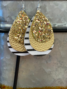 Gold Glitter Stripe Layer Earrings