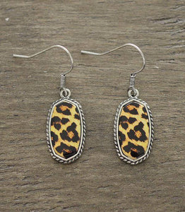 Mini Leopard Kendra Earrings
