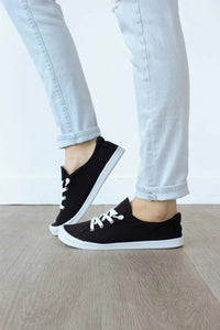 Black Comfort Sneaker