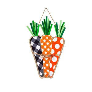 Patterned Carrots Door Décor