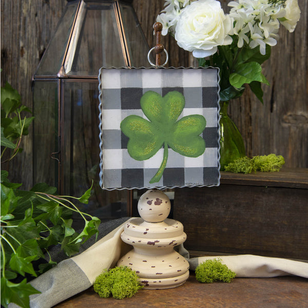 MINI SHAMROCK PRINT
