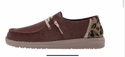 WOMEN'S Wendy Corduroy Antique Rose Hey Dudes-IN STOCK