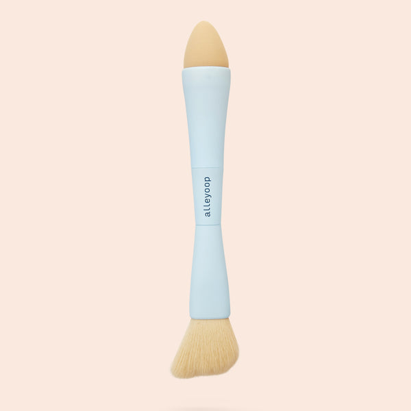 Multi-Tasker - 4-in-1 Makeup Brush