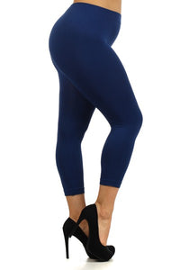 CURVY Navy Nylon Seamless Capri Legging