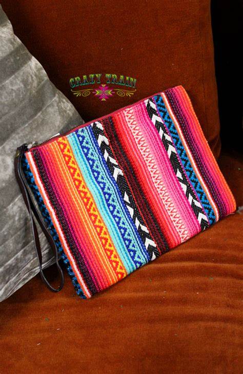 Bella Wristlet